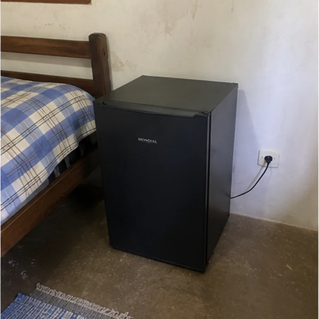 Frigobar Mondial 73L enviado por cliente